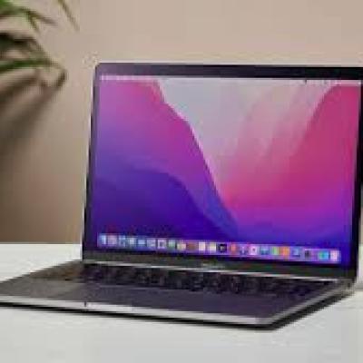 Macbook Pro 13 inch (Digital)